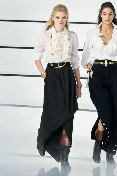 Look 67